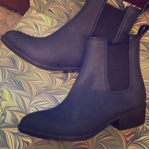 Jeffrey Campbell Stormy rain boot